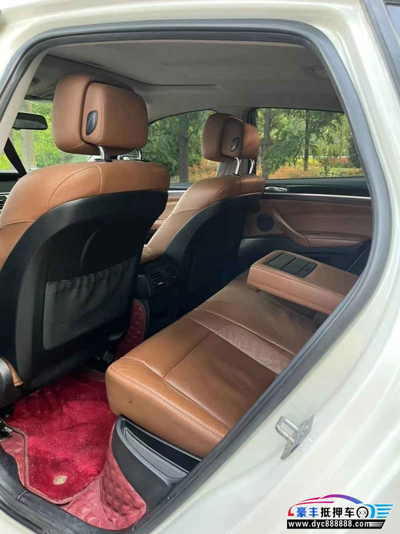 14年宝马X6SUV抵押车出售