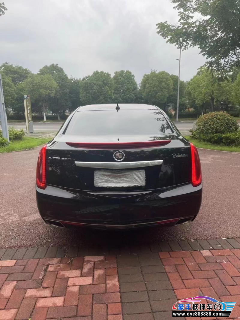 14年凯迪拉克XTS轿车抵押车出售