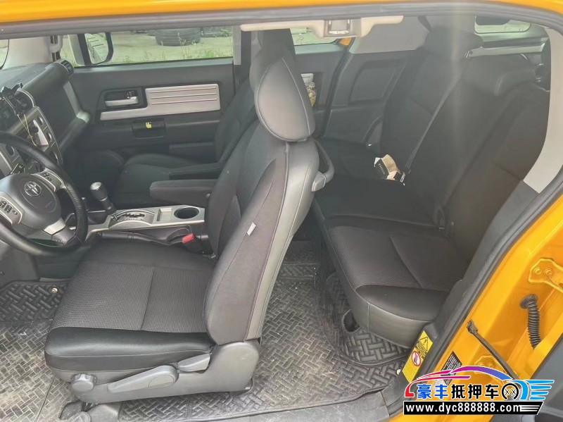 19年丰田FJ 酷路泽轿车抵押车出售