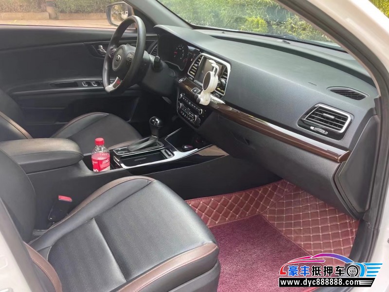 20年起亚K4轿车抵押车出售