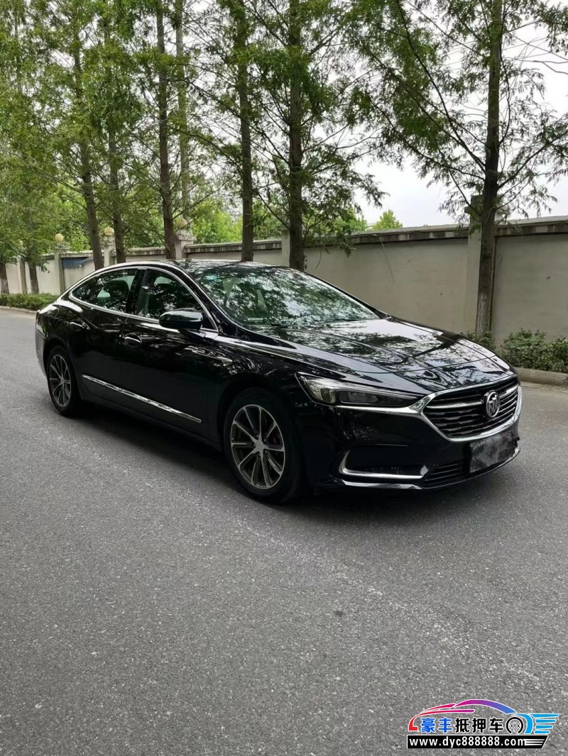 20年别克君越轿车抵押车出售