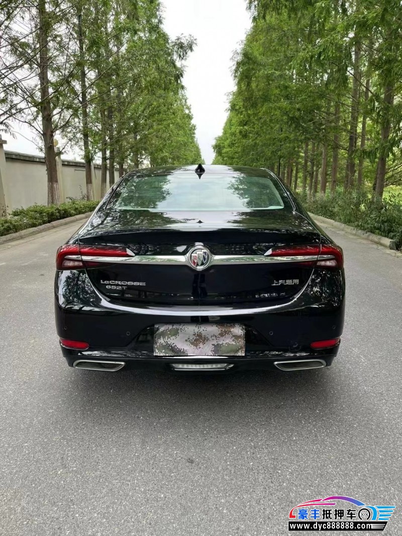 20年别克君越轿车抵押车出售