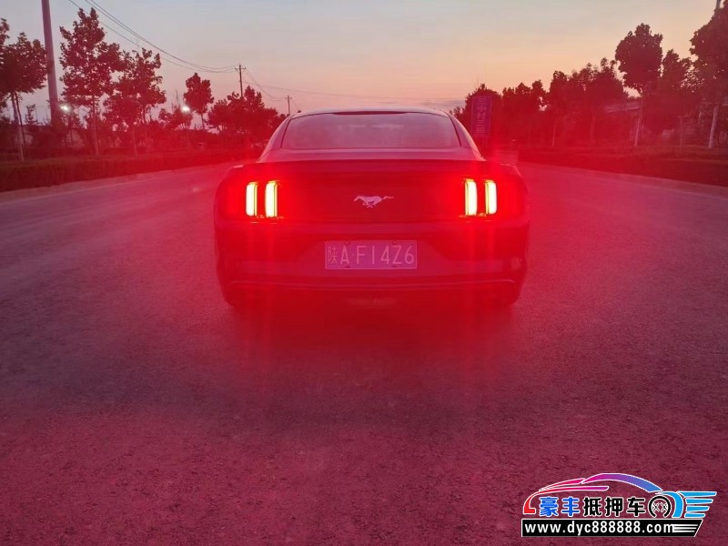 16年福特野马轿车抵押车出售