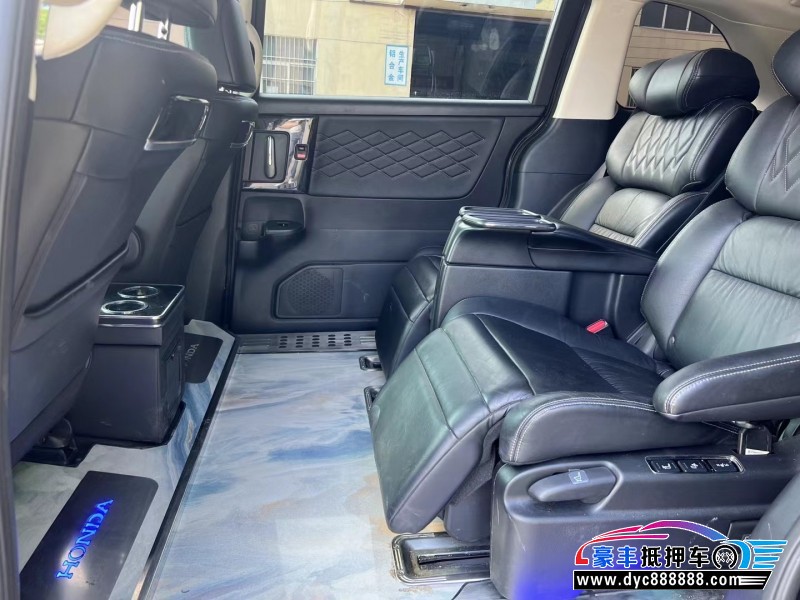 20年本田艾力绅MPV抵押车出售