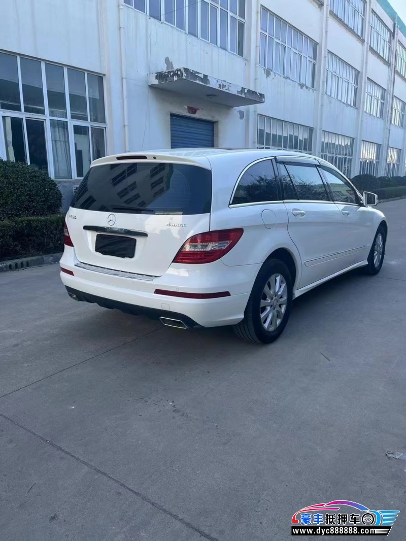 15年奔驰R轿车抵押车出售