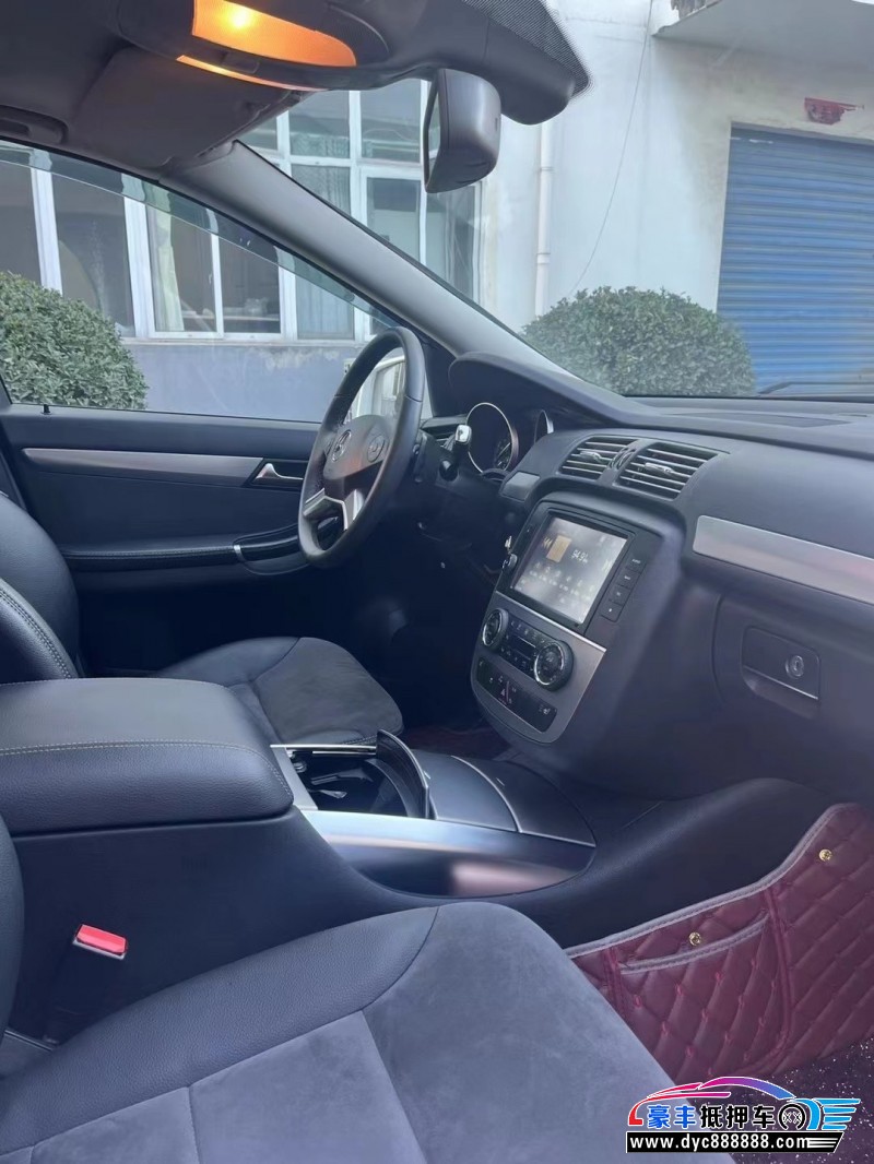 15年奔驰R轿车抵押车出售