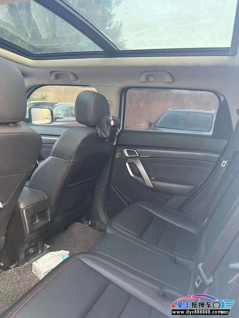 17年北京BJ20轿车抵押车出售