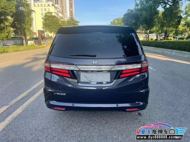 15年本田奥德赛轿车抵押车出售
