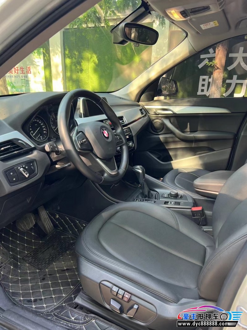 18年宝马X1SUV抵押车出售