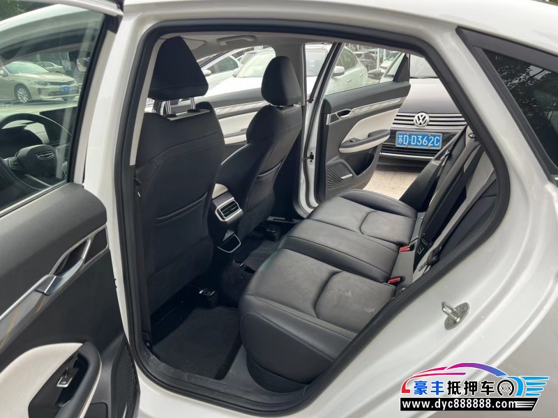 22年吉利帝豪轿车抵押车出售