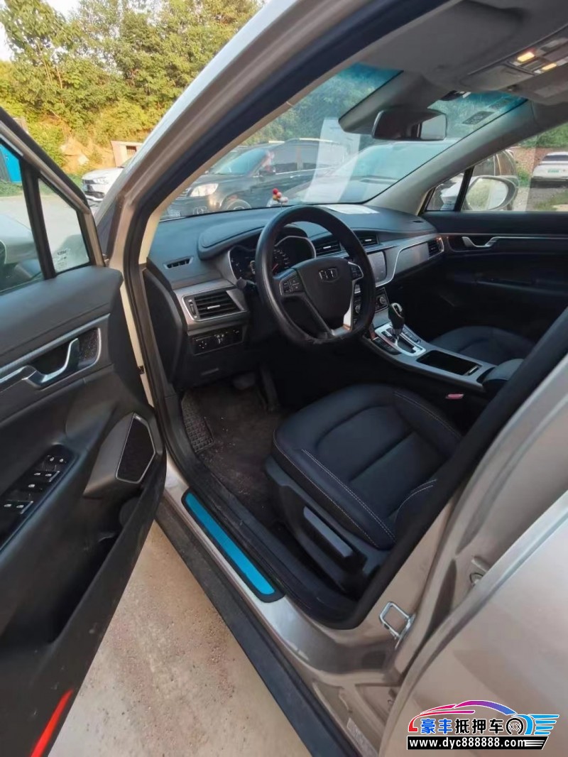 18年吉利帝豪轿车抵押车出售