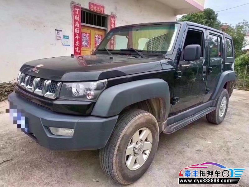 17年北京BJ40轿车抵押车出售