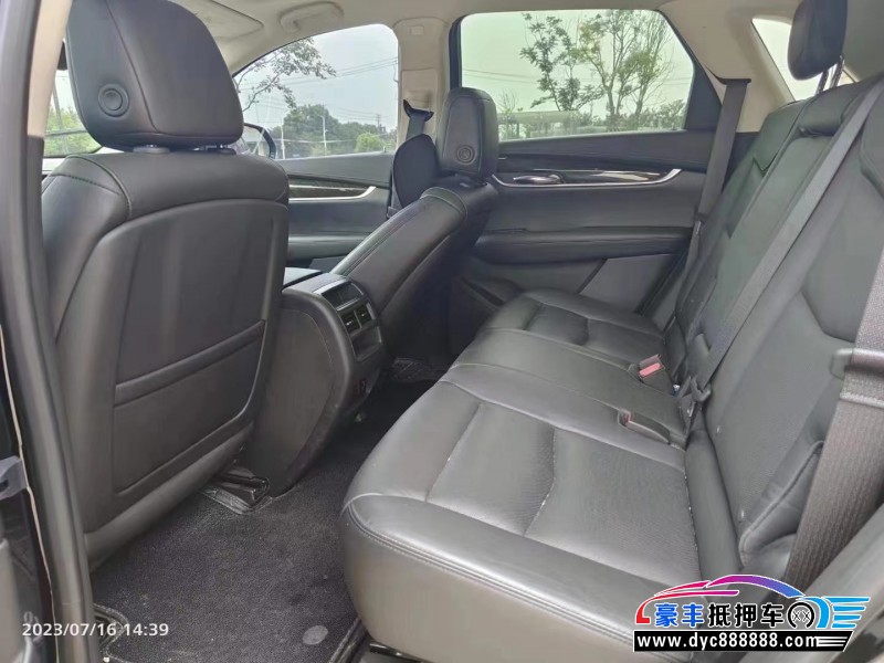 17年凯迪拉克XT5轿车抵押车出售