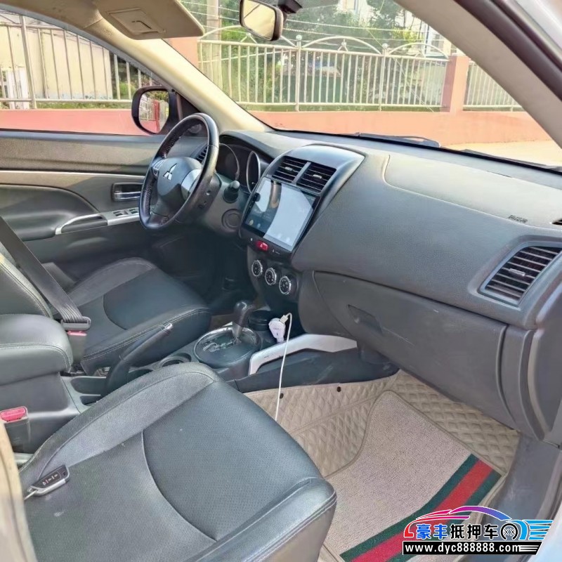 16年三菱劲炫轿车抵押车出售