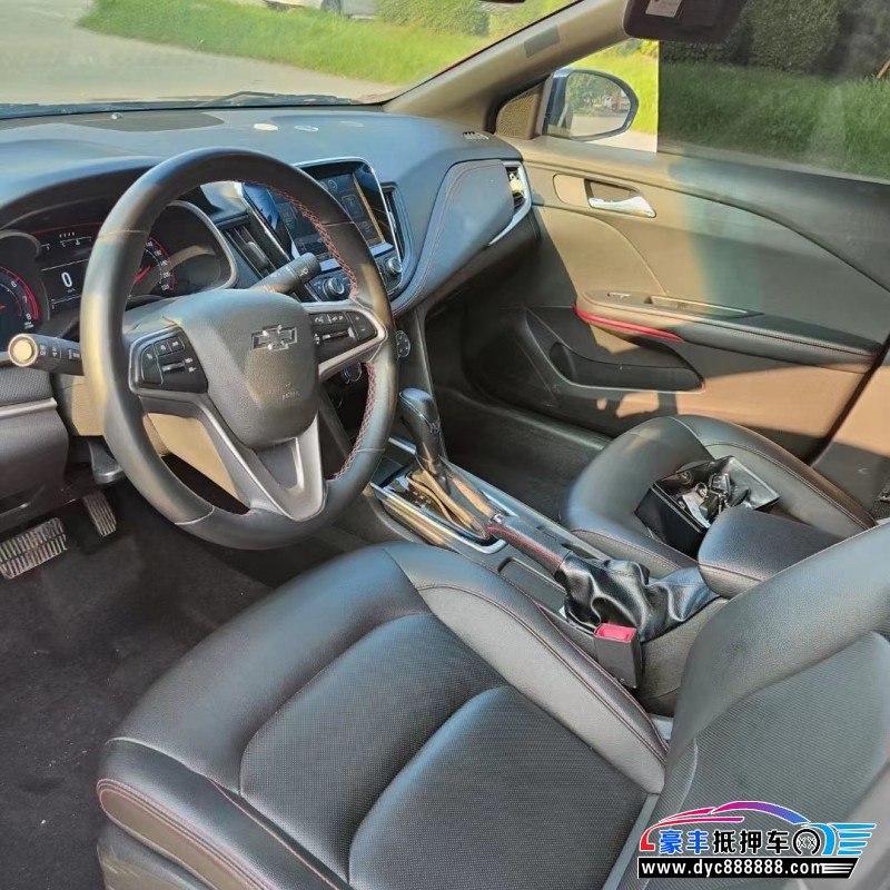 20年雪佛兰科鲁泽轿车抵押车出售