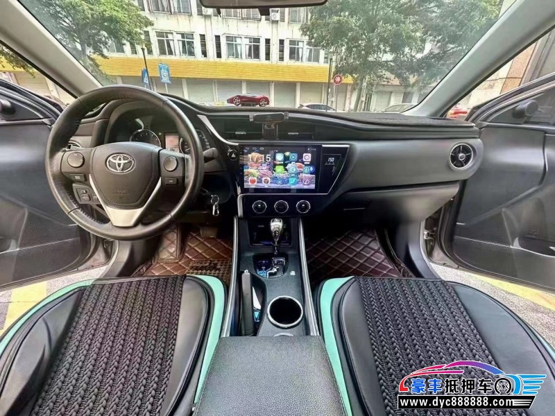 17年丰田卡罗拉轿车抵押车出售