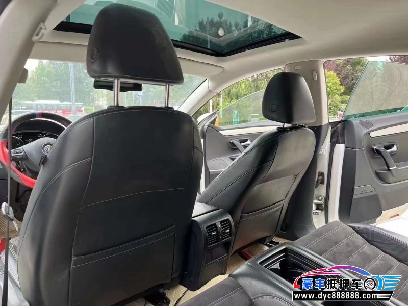 11年大众CC轿车抵押车出售