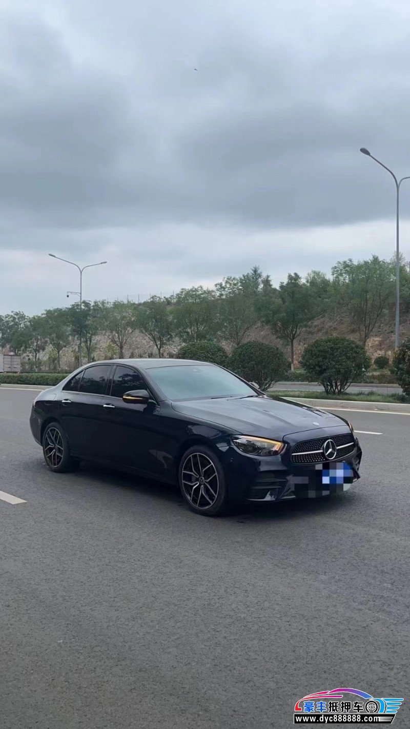 22年奔驰E轿车抵押车出售