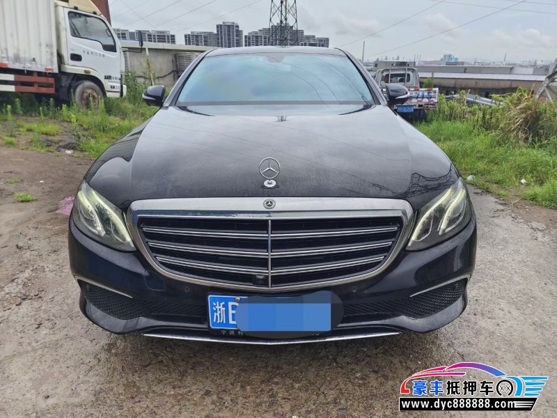 19年奔驰E轿车抵押车出售