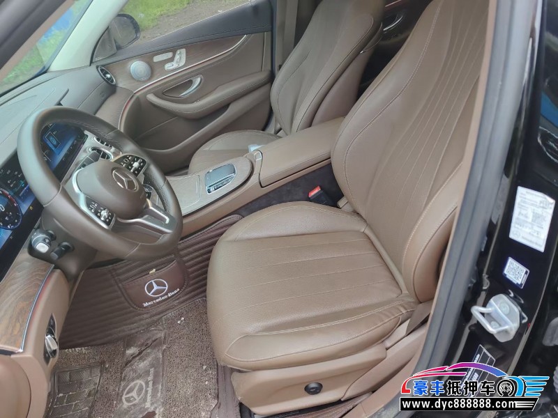 19年奔驰E轿车抵押车出售