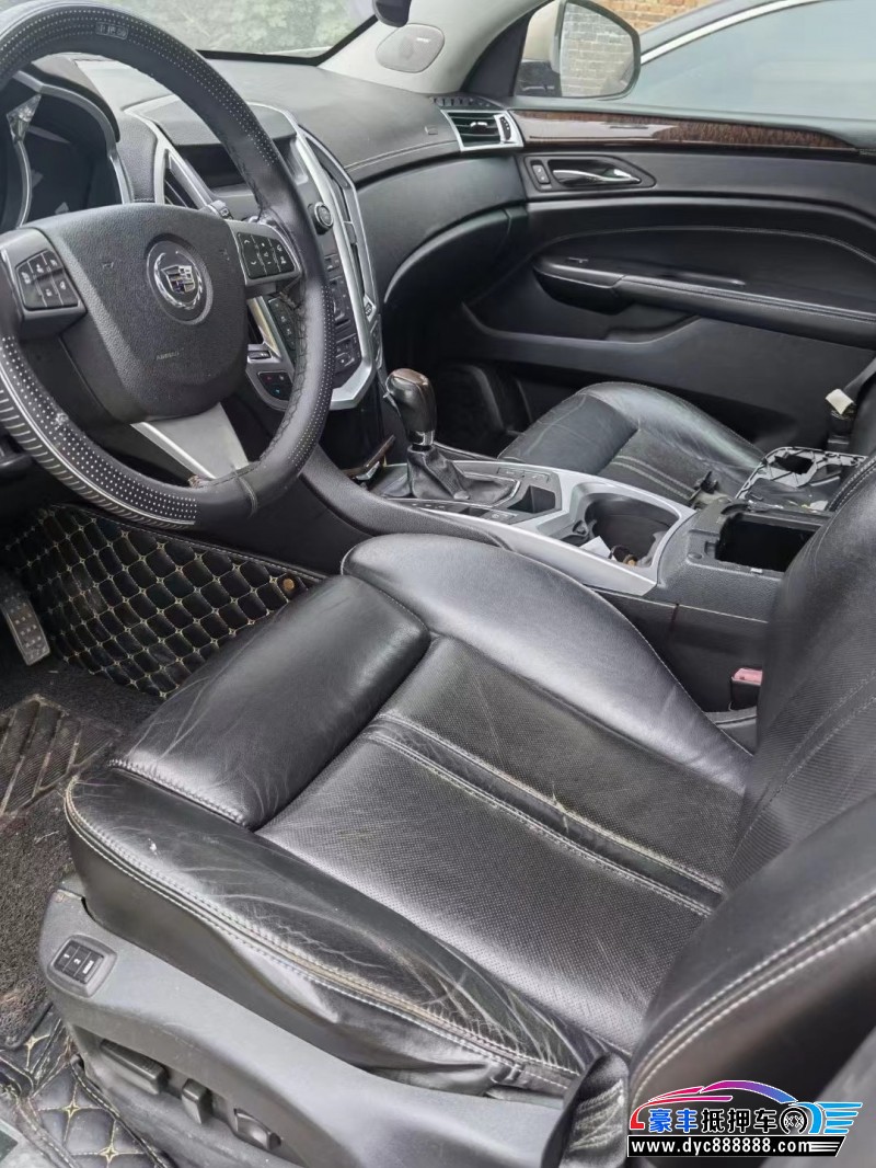 12年凯迪拉克SRX轿车抵押车出售