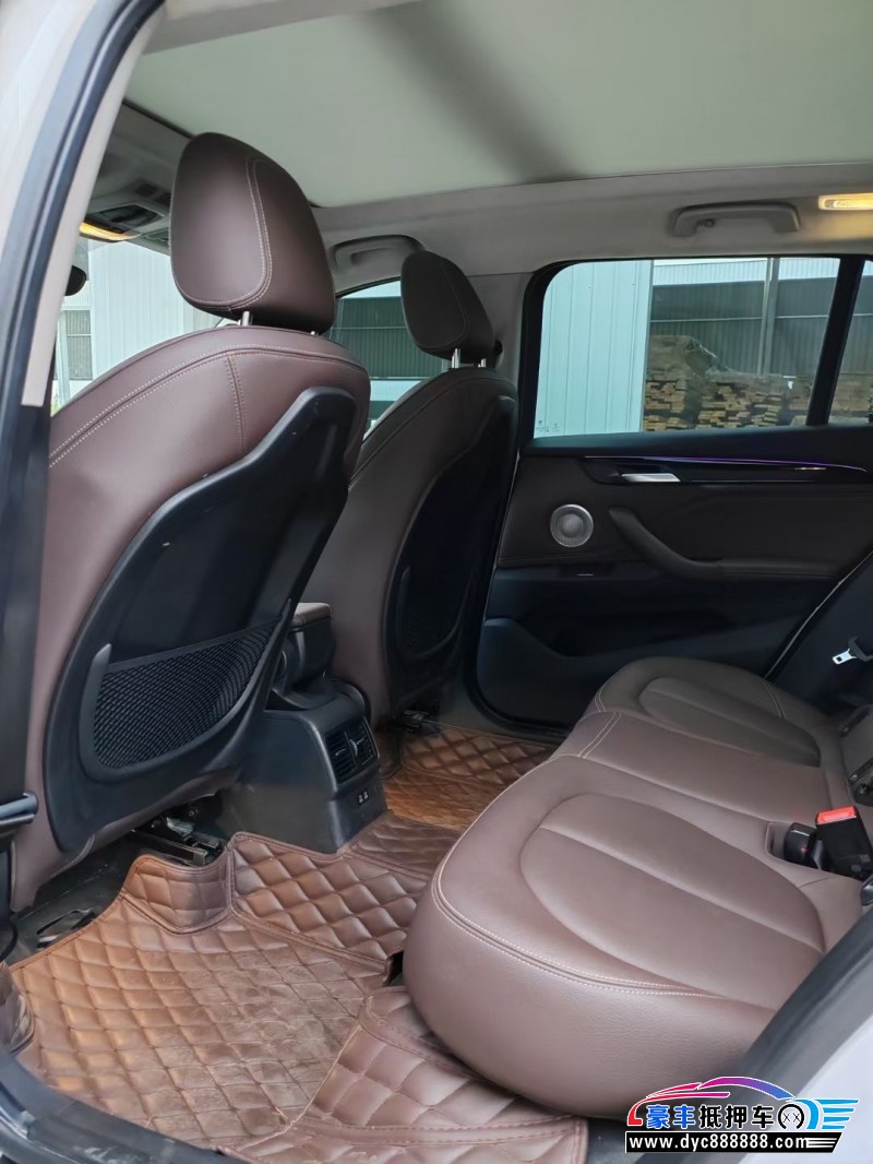 21年宝马X1轿车抵押车出售