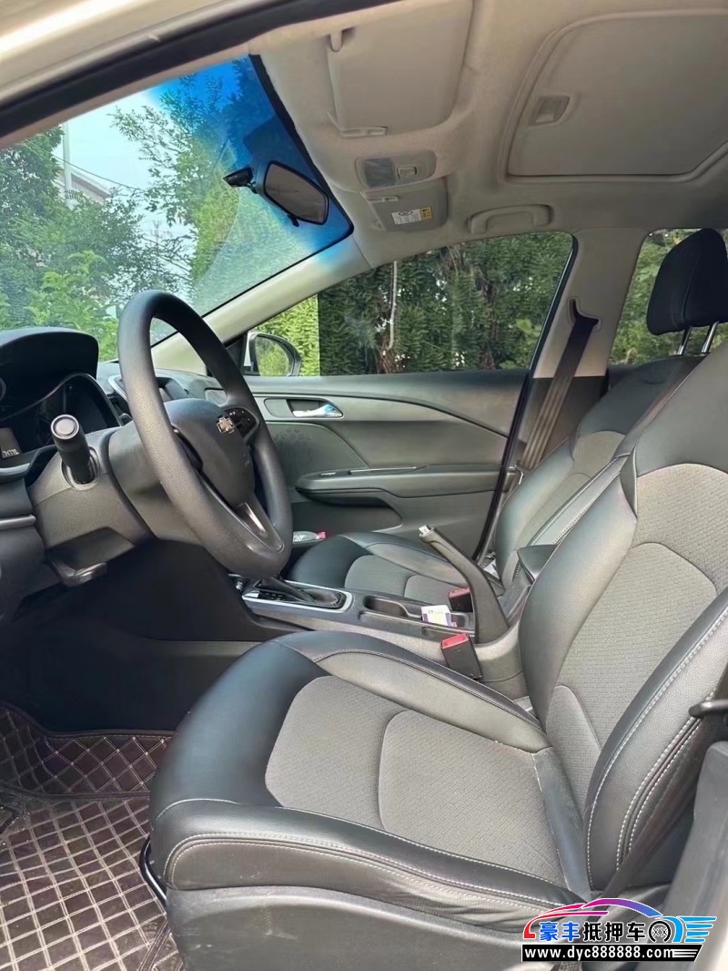 19年雪佛兰科沃兹轿车抵押车出售
