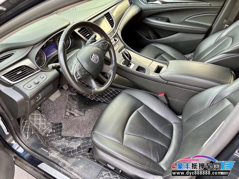 20年别克君越轿车抵押车出售