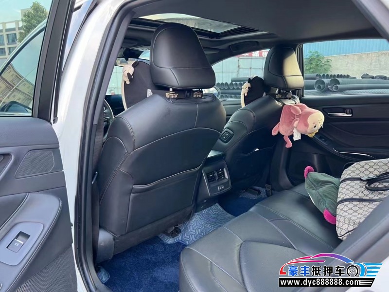 22年丰田亚洲龙轿车抵押车出售