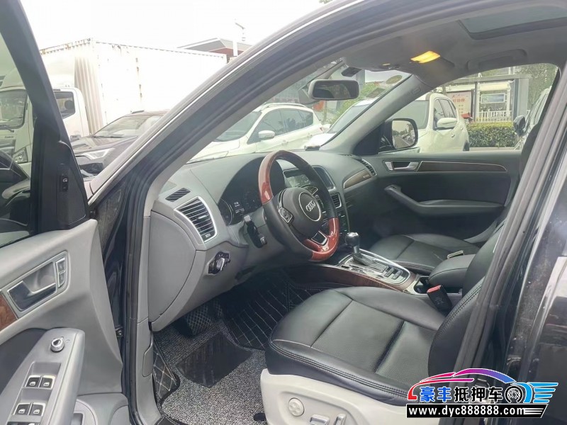 13年奥迪Q5SUV抵押车出售