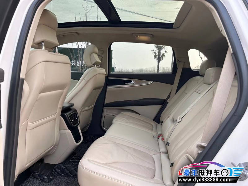 21年林肯航海家轿车抵押车出售