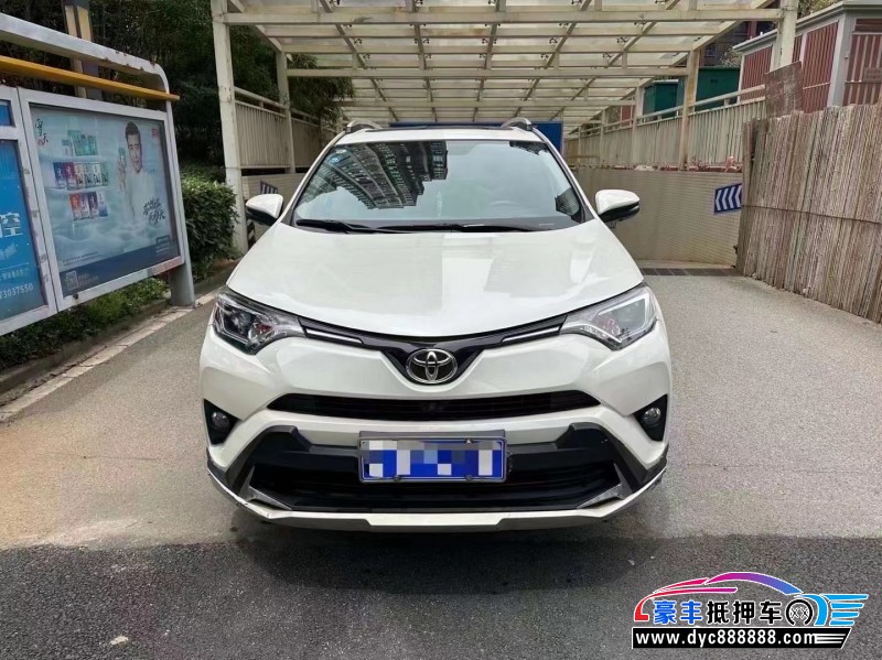 18年丰田RAV4轿车抵押车出售