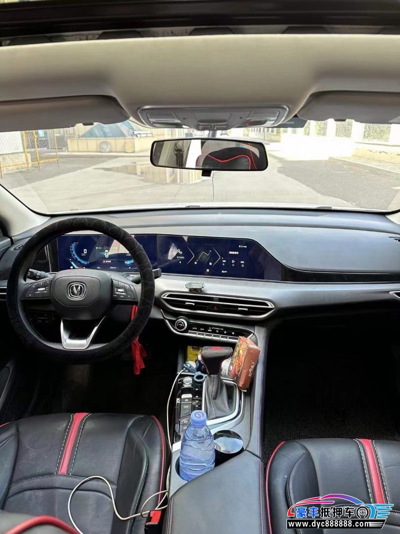 21年长安逸动轿车抵押车出售