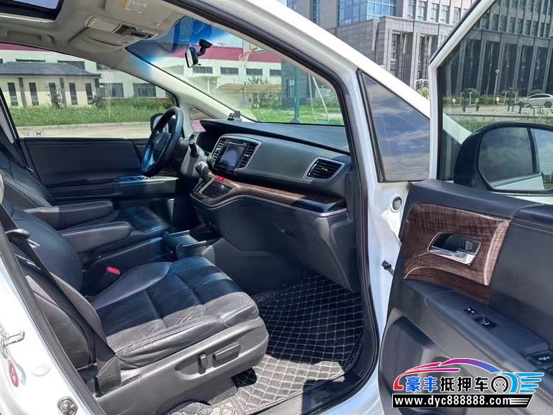 15年本田奥德赛轿车抵押车出售