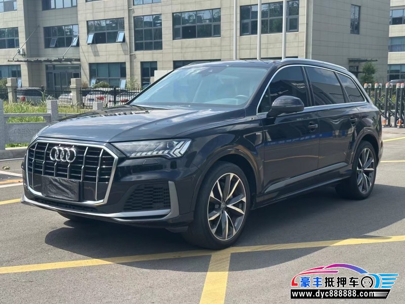 21年奥迪Q7轿车抵押车出售