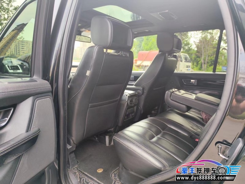 13年路虎揽胜运动轿车抵押车出售