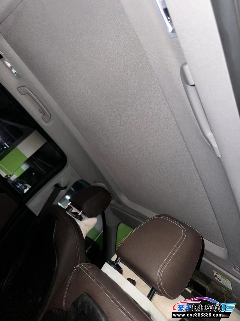 21年宝马X1轿车抵押车出售