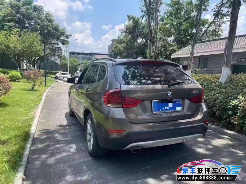 14年宝马X1轿车抵押车出售