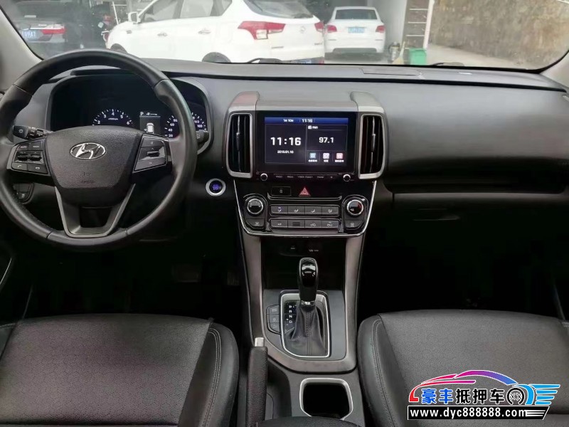 20年现代ix35轿车抵押车出售