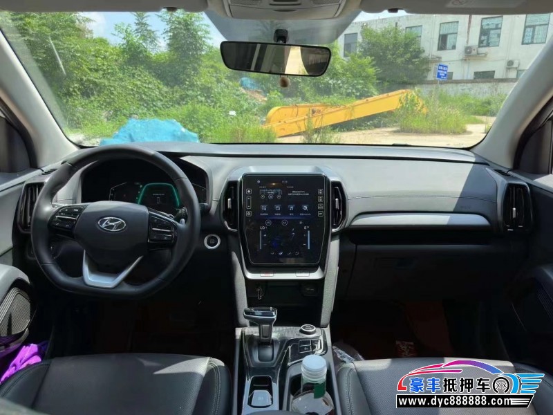 21年现代ix35轿车抵押车出售