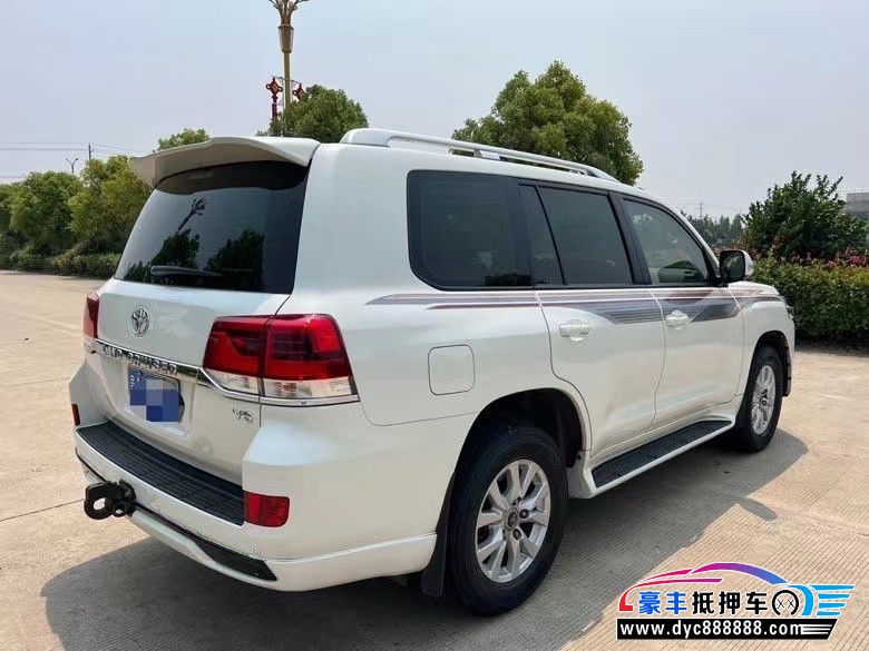 18年丰田兰德酷路泽轿车抵押车出售