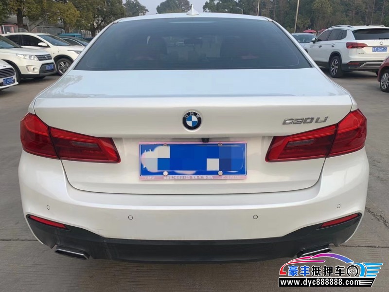 20年宝马5系轿车抵押车出售