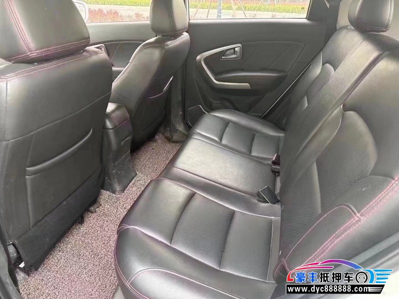 16年华泰圣达菲轿车抵押车出售