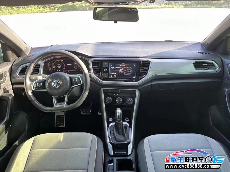 20年大众探歌轿车抵押车出售