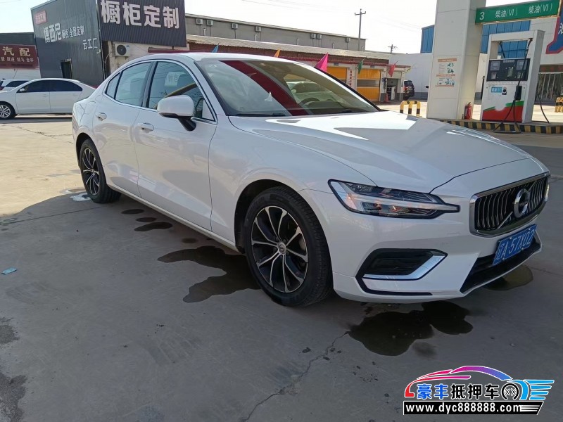 20年沃尔沃S60轿车抵押车出售