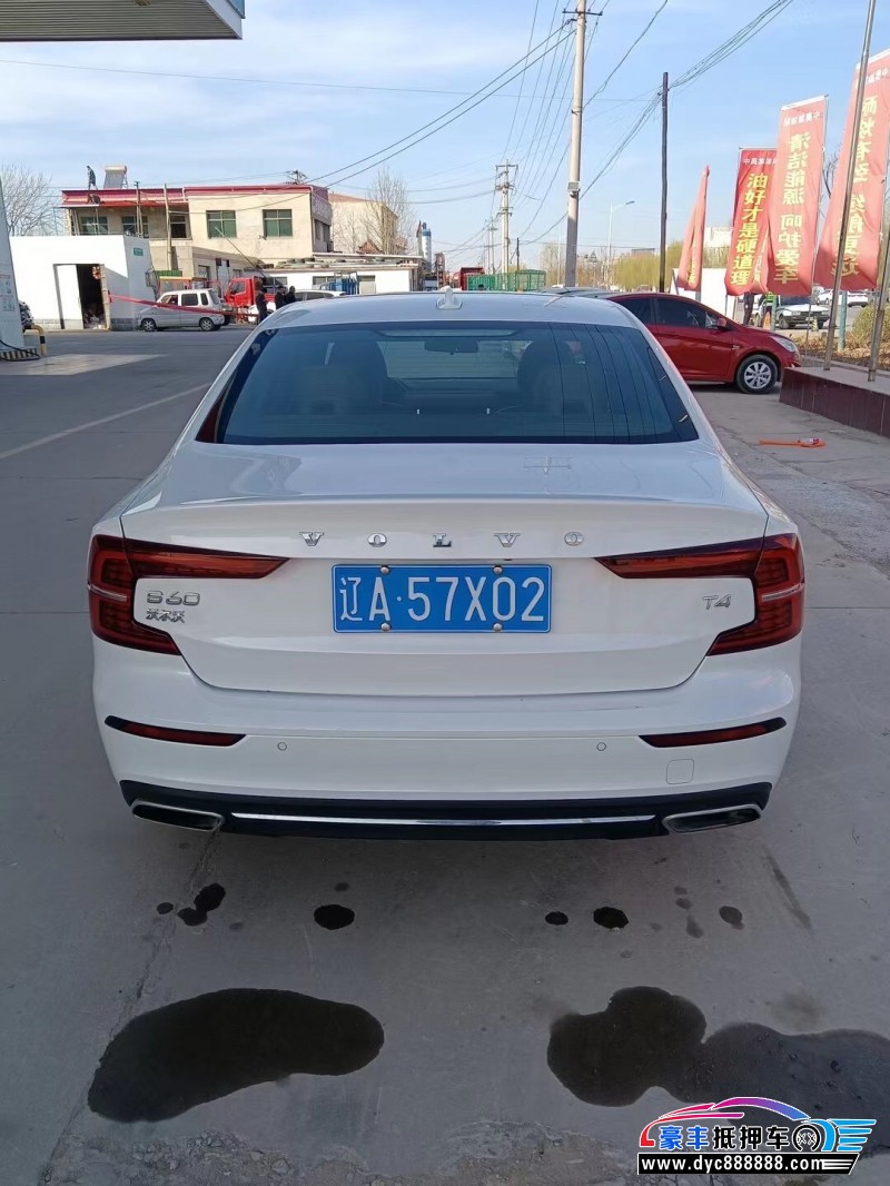 20年沃尔沃S60轿车抵押车出售