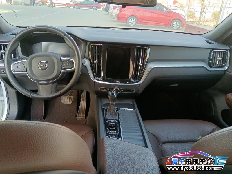 20年沃尔沃S60轿车抵押车出售