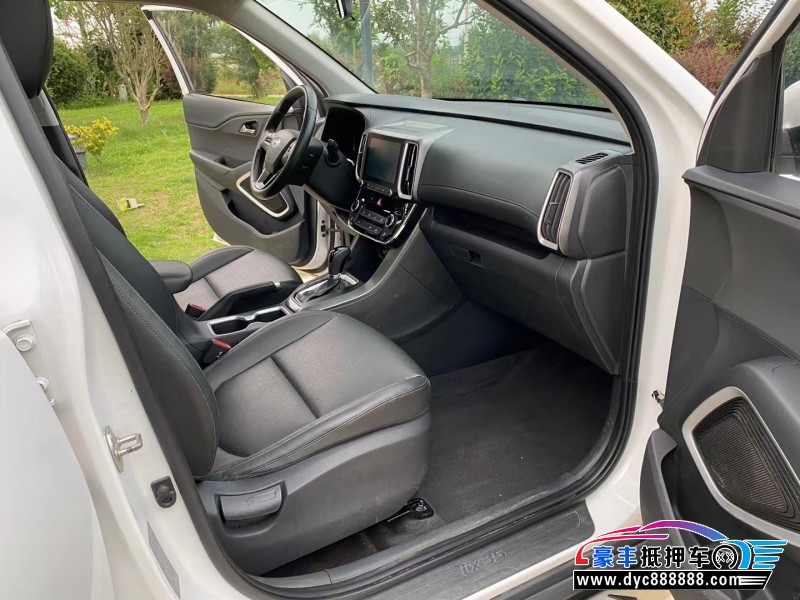 18年现代ix35SUV抵押车出售