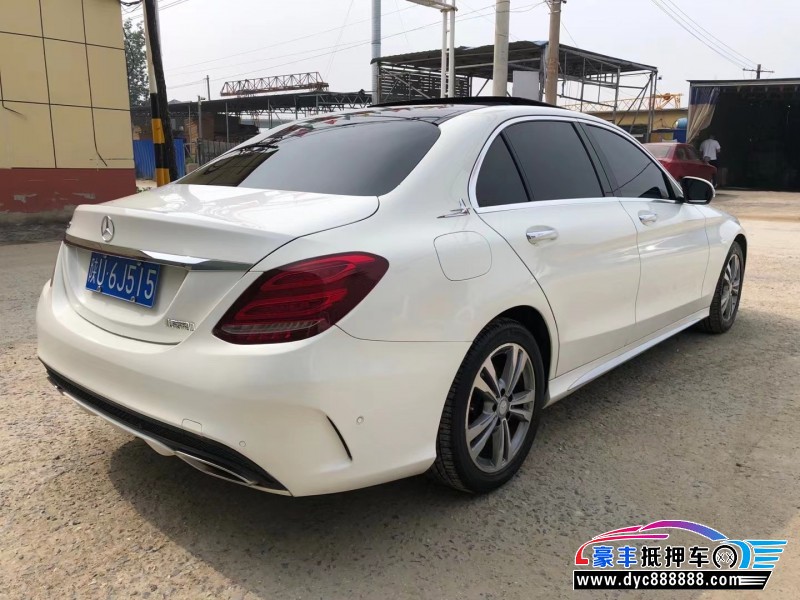 17年奔驰C轿车抵押车出售