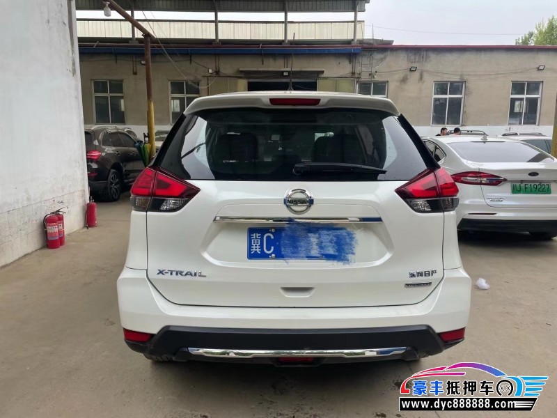 20年日产奇骏轿车抵押车出售